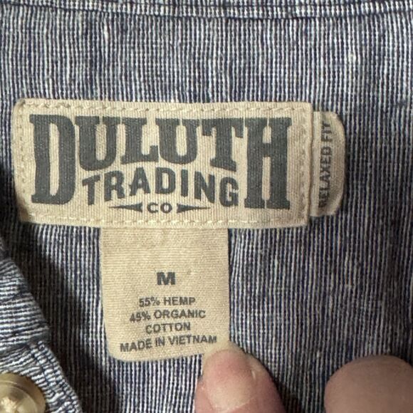 Duluth Trading Co Shirt Mens Medium Relaxed Fit Blue Button Down Short Sleeve - Picture 5 of 9